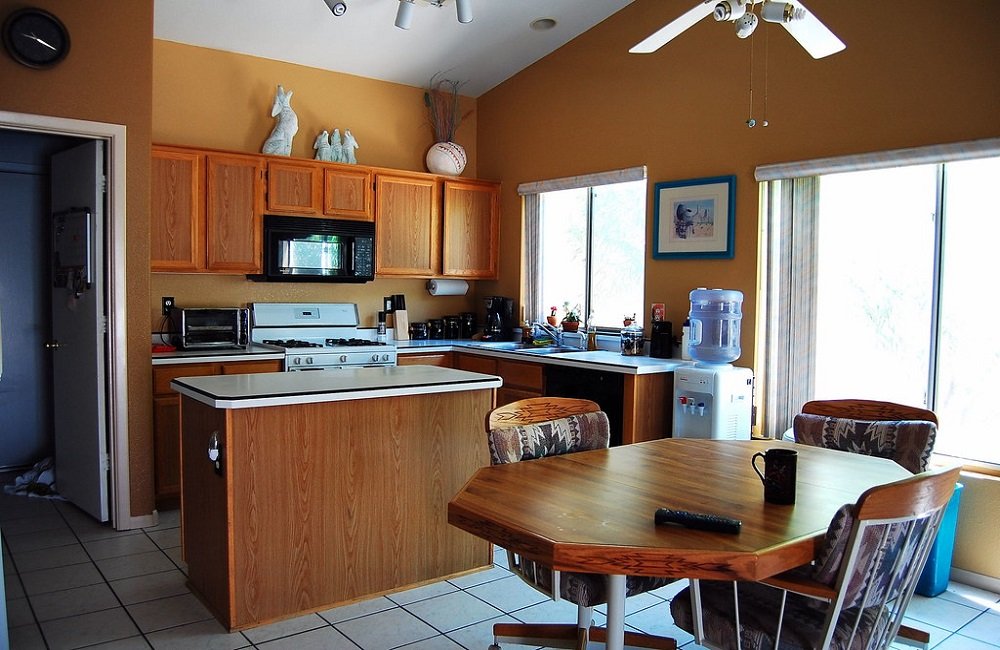 How To Remove Any Bad Odor In Your Kitchen