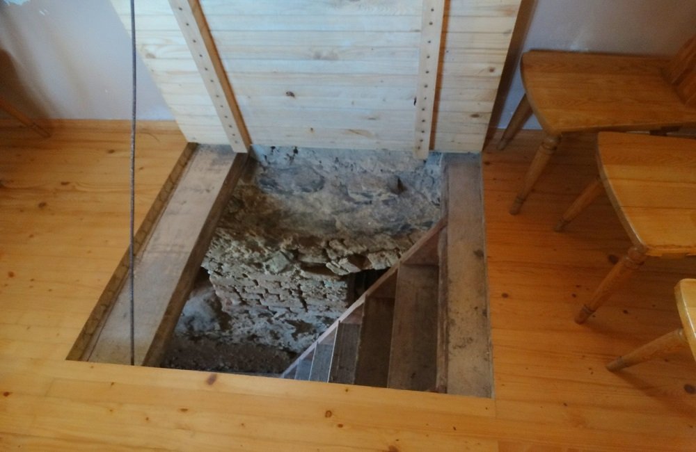 Basement Stairs Ideas