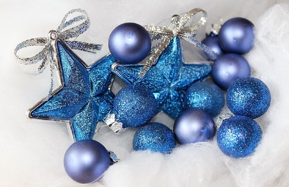 Blue Christmas Decor